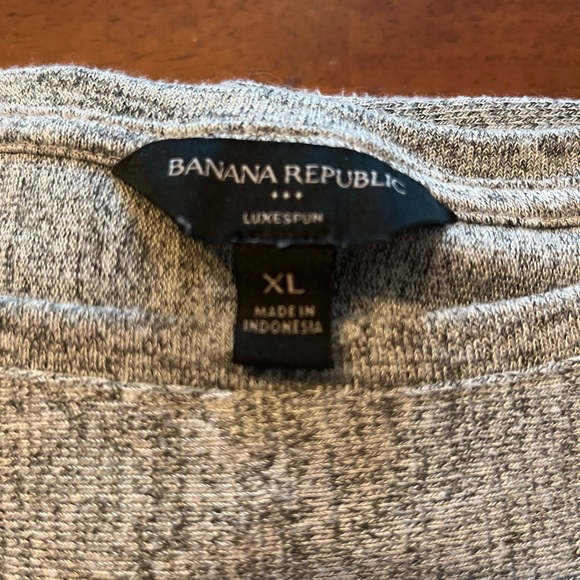 🧡Banana Republic Luxe Spun Dolman Top🧡 - Picture 3 of 3